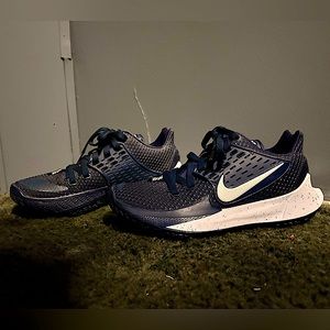 Kyrie Low 2 TB 'Midnight Navy